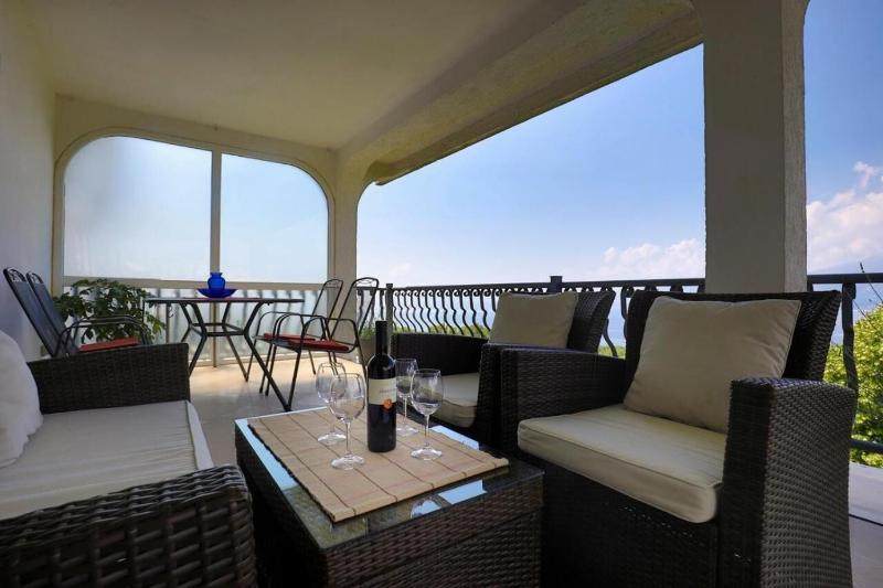 Apartment Vrata Jadrana 1 - image 3