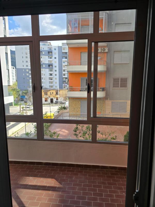 Apartment Lungomare Vlore - image 6