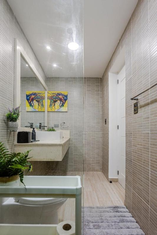 Beautiful apartment a few meters from the beach - image 8