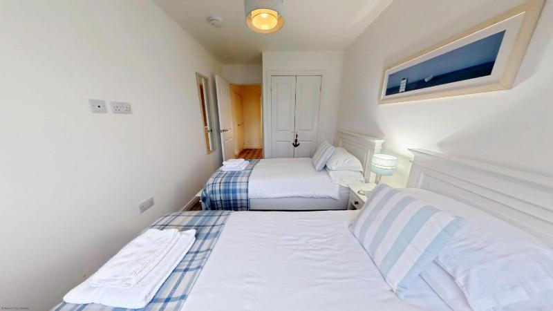 Old England Cottage - Part of the The Bay Filey Holiday Village with pool gym and direct beach access pub restaurant tennis and meadows walks - image 38