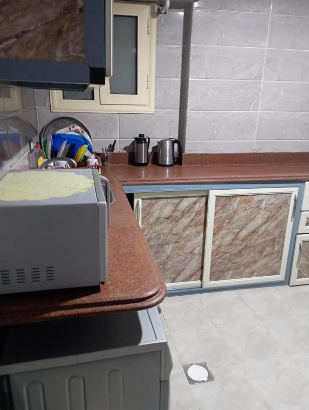 Modern Sea View Apartment in Prime Location - image 9