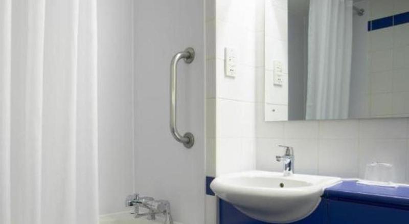 Travelodge Bournemouth - image 30