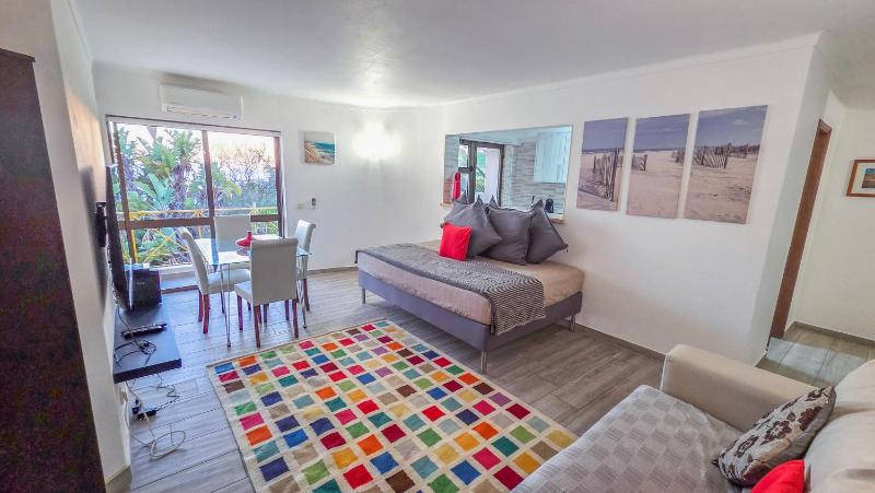 PRAINHA BEACH APARTMENT - image 1