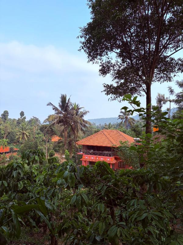 Dishaa Estate View Home Stay - image 2
