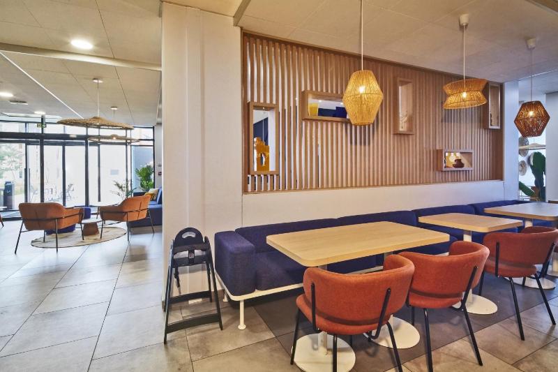 Kyriad ECO - Clermont Ferrand Estaing - image 19
