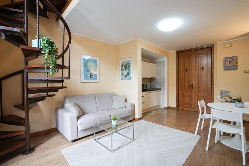 Villa Borghese House - image 3