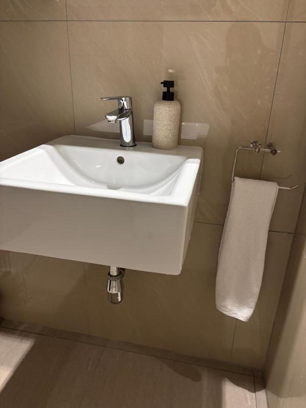 The Onyx Luxury Apartment - image 14
