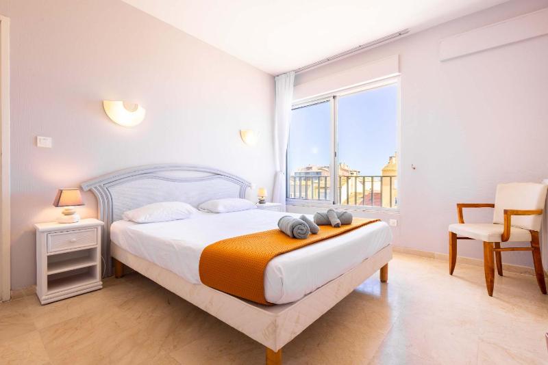 Magnifique appartement en front de mer - image 2