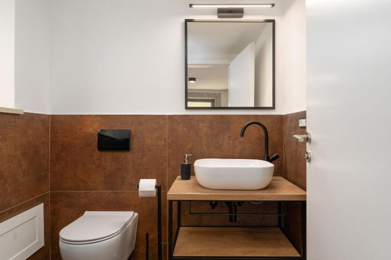 Casa Giuseppe /w Panoramic View - Happy Rentals - image 11