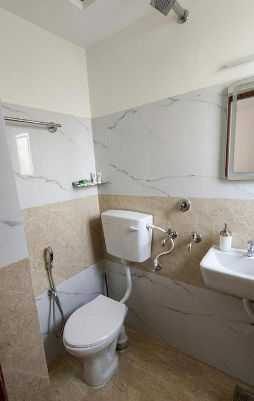 Ebenezer Stay - image 15