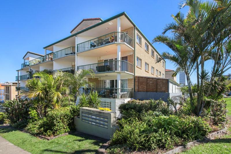 Whitecaps Resort Unit 4 44 Edmund Street KIngs B - image 2