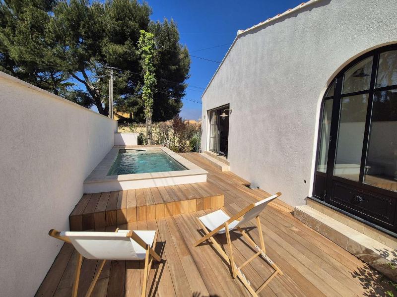 Villa avec piscine climatisée WIFI plage à pied - image 16