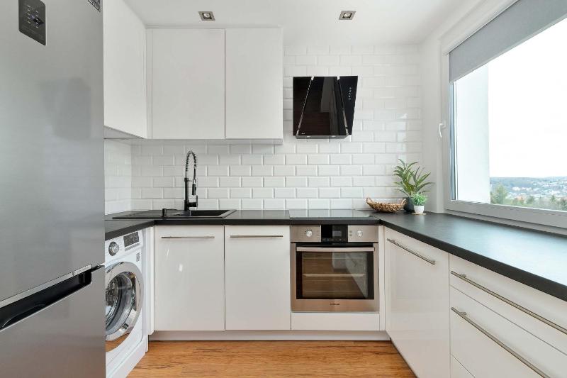 Nowoczesny Apartament przy Klifie Redłowskim w Gdyni by Noclegi Renters - image 9