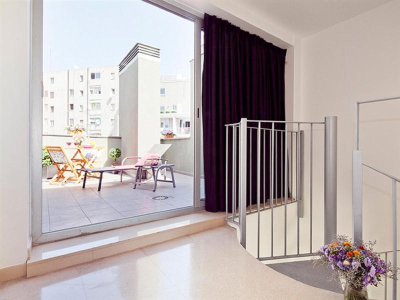 Two-Bedroom Penthouse Apartment image 4