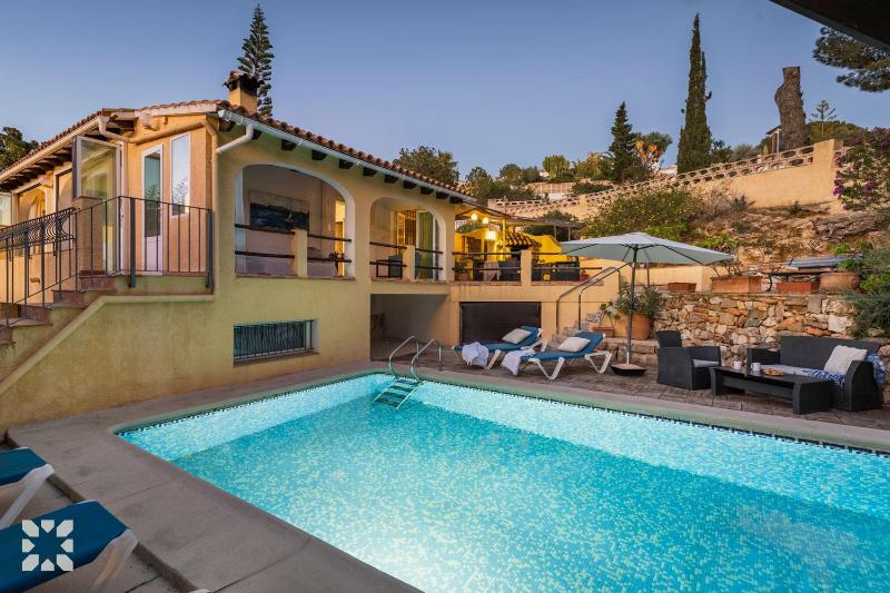 Villa Paradise by Abahana Villas - image 25