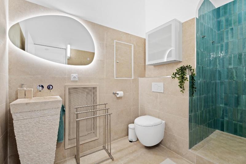 Nice Renting - AUBER - Elegant Bright View Station AC Elevator - image 7
