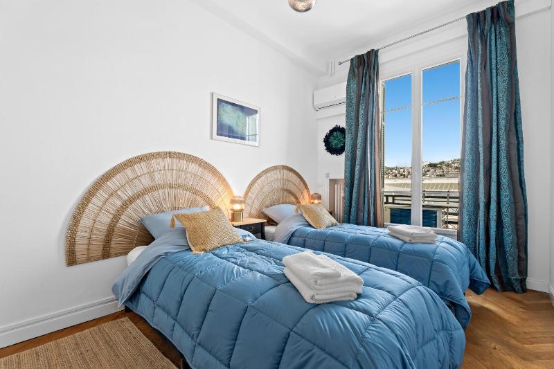 Nice Renting - AUBER - Elegant Bright View Station AC Elevator - image 14