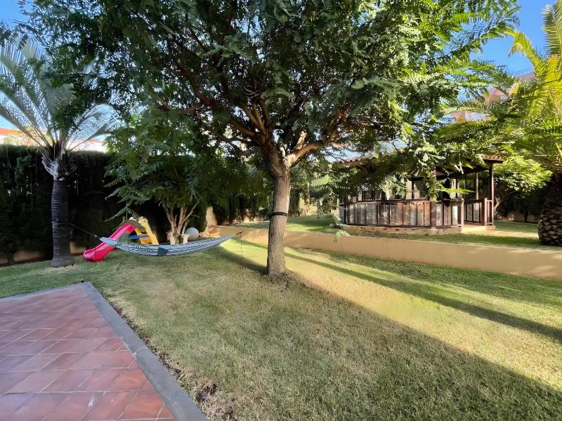 Preciosa Casa Con Jardín Privado - image 42