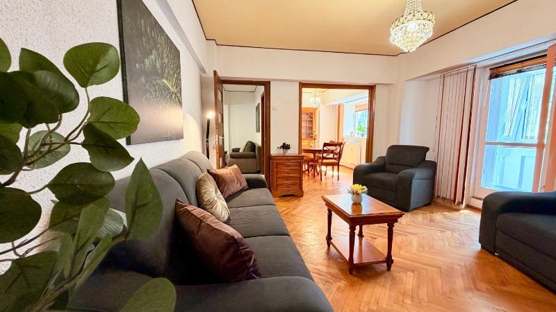 Timeless Stay - Stylish 2BR near Unirii & Cathedral - image 5