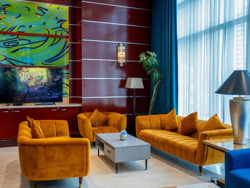 Plaza Inn Hotel - image 5