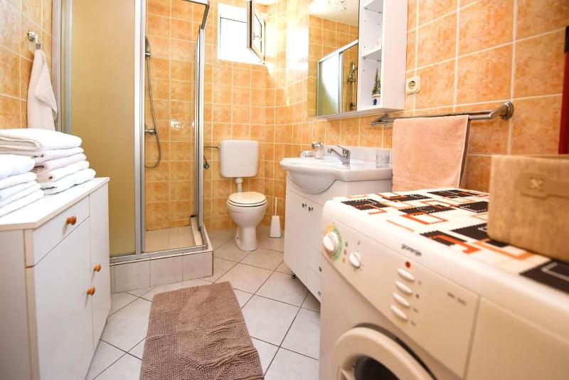 Apartment Kety - image 4