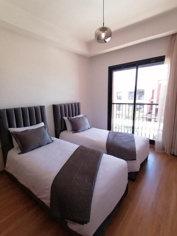 Luxury Flat Golf City - image 12