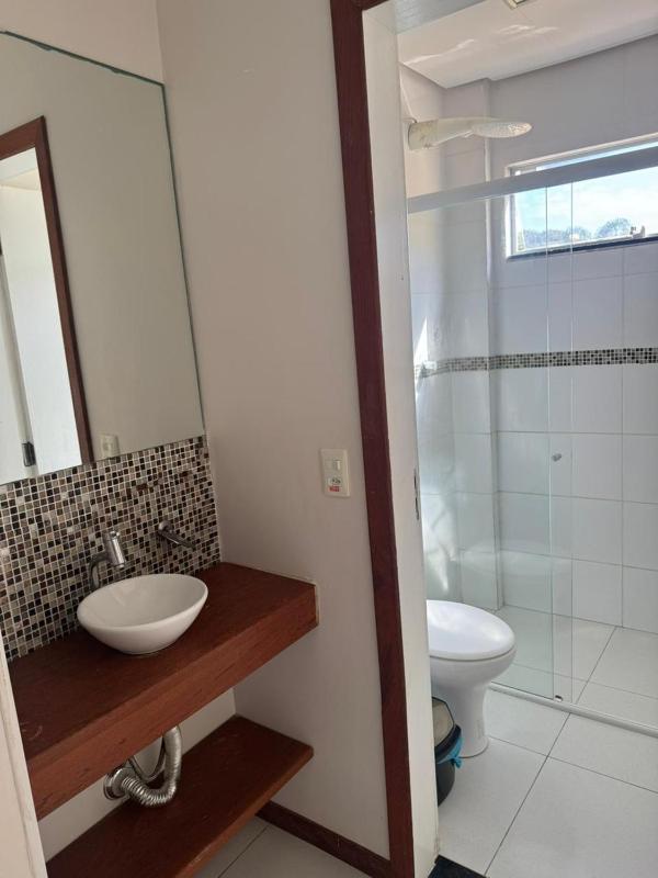 Apartamento 70 metros do mar - image 19