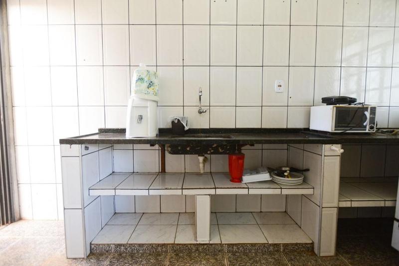 Casa com Churrasqueira e WiFi em Parque Ribeirao - image 23