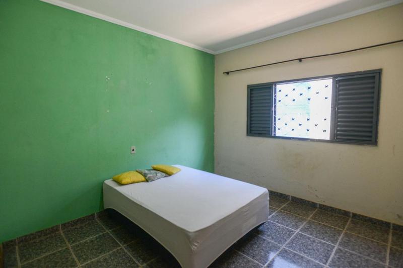 Casa com Churrasqueira e WiFi em Parque Ribeirao - image 19
