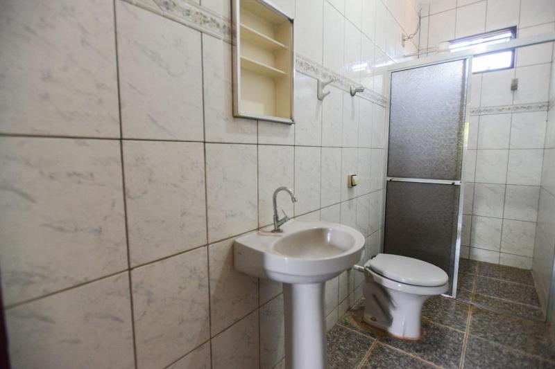 Casa com Churrasqueira e WiFi em Parque Ribeirao - image 29