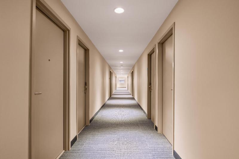 B&B HOTEL Jacksonville Airport - Newly Renovated! - image 17