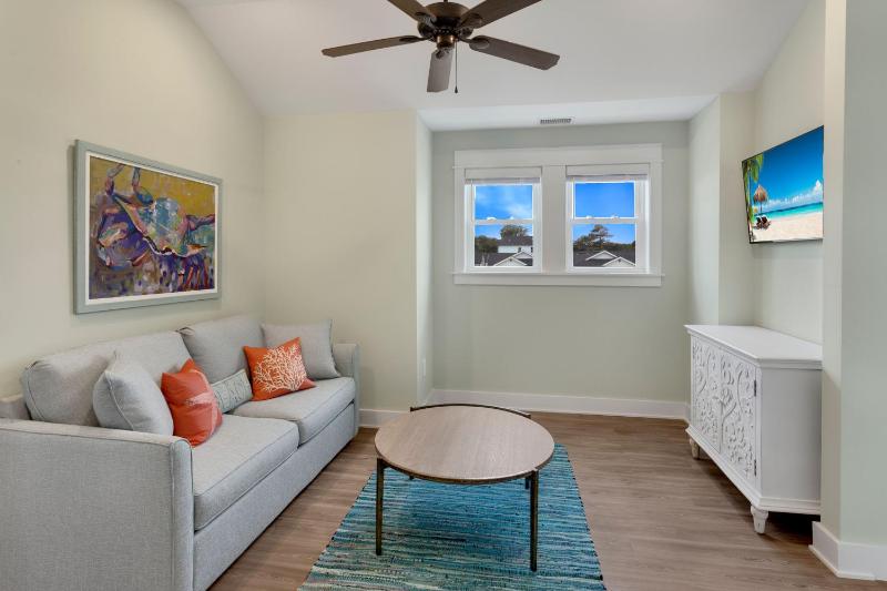 BCW29A - Boone Docks - image 27