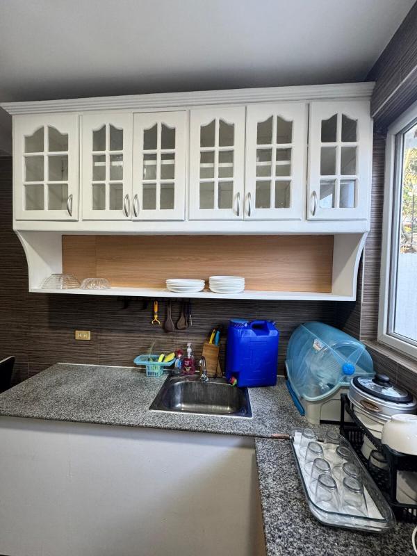 3BR Near airport Condo with Work stations - image 21
