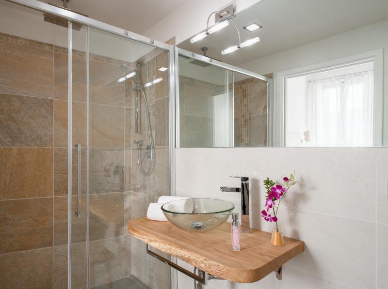 Superior Two-Bedroom Apartment image 4