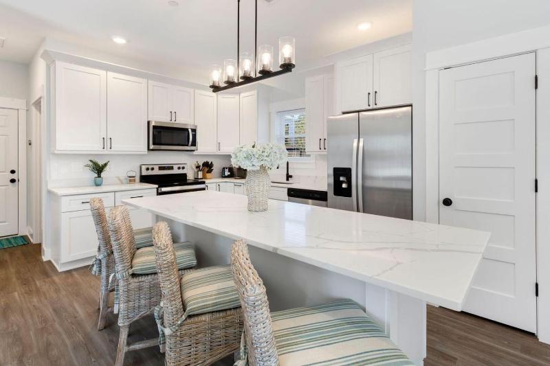 BCW33A - OBX Beach Retreat - image 48