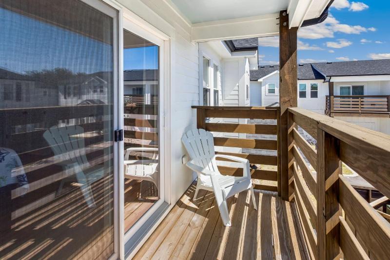 BCW33A - OBX Beach Retreat - image 34