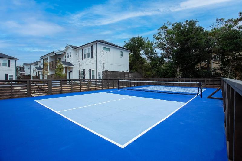 BCW33A - OBX Beach Retreat - image 10