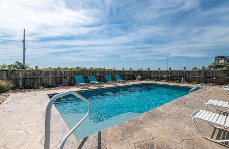 Sea Shellter - S Nags Head South Creek Acres 150 Ft to Beach Elevator Pool Hot Tub Pool Table - image 5