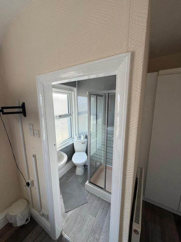 South Cliff Hotel - image 26