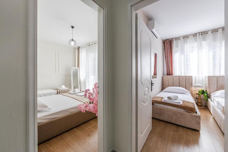 Seaview Apartments Durres - image 12