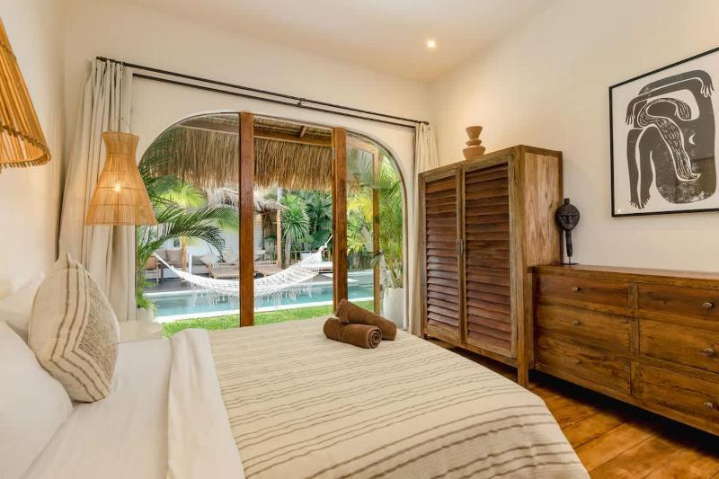 Elegant 4BR Pool Villa Families & Groups - image 46