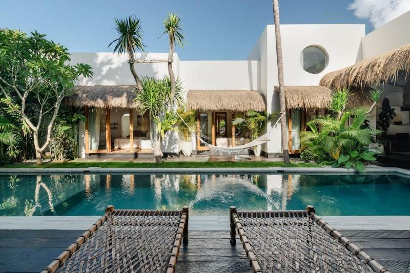 Elegant 4BR Pool Villa Families & Groups - image 44