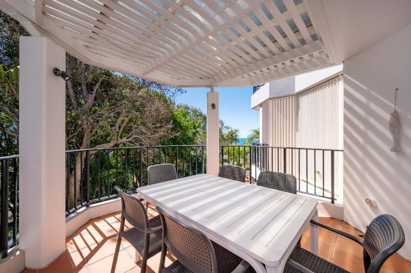 Seaside apartment minutes from Sunshine Beach - image 13