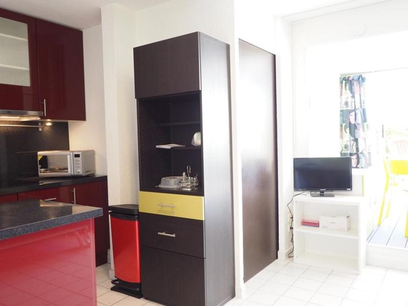 Appartement avec piscine parking - 4 pers. - FR-1-874-30 - image 4