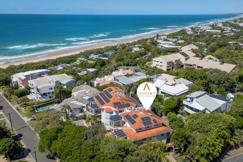 Cosy apartment with ocean views Sunshine Beach - image 16