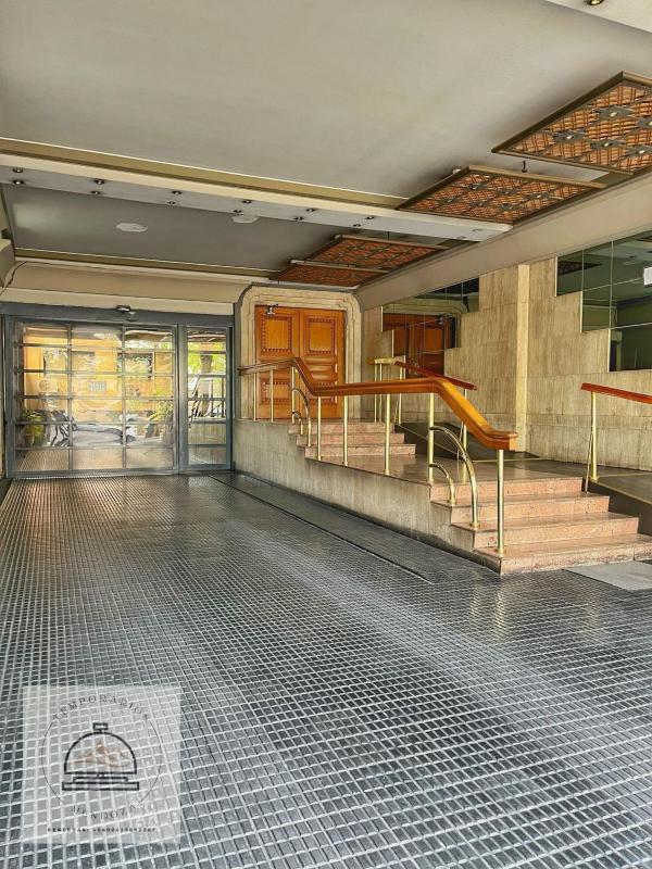Departamento centrico y tranquilo ideal para parejas en Mendoza - image 8