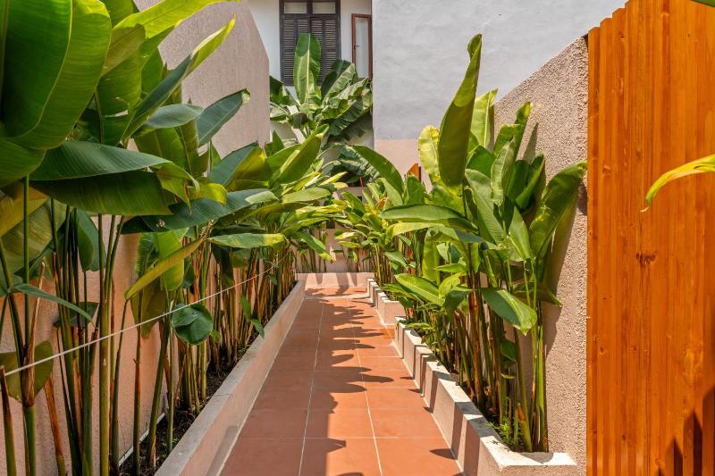 Orchids Villas Da Nang - image 2