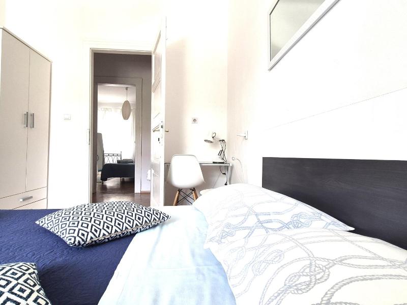 Split center apartment Alenka - image 13