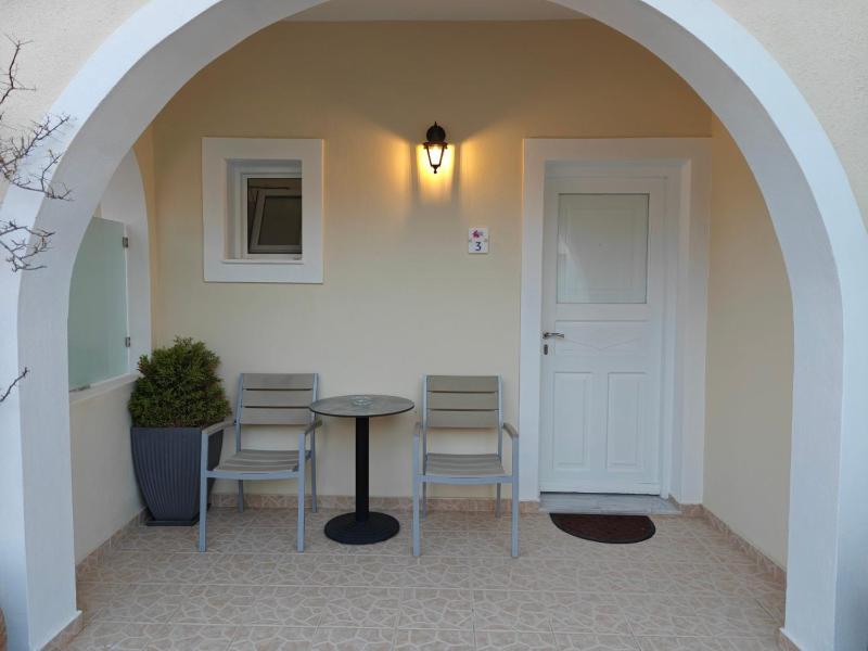 Kiklamino Sunset Suites - image 27