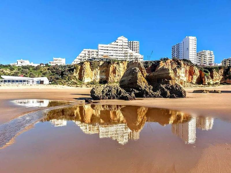Apartment Praia da Rocha Walk to Beach Safira I - image 3